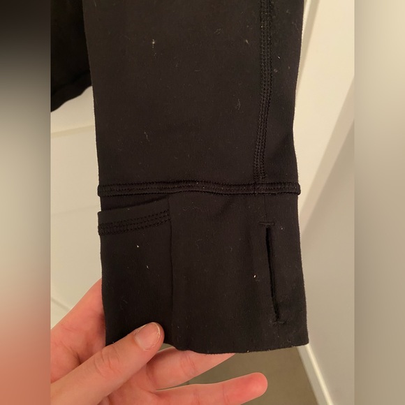 Lululemon Athletic Zip up. Never worn - Picture 3 of 6